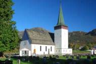Austre Vikebygd kyrkje