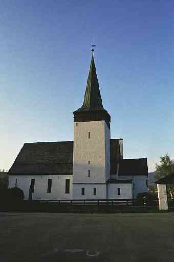 Den 5. kyrkja i Vikebygd